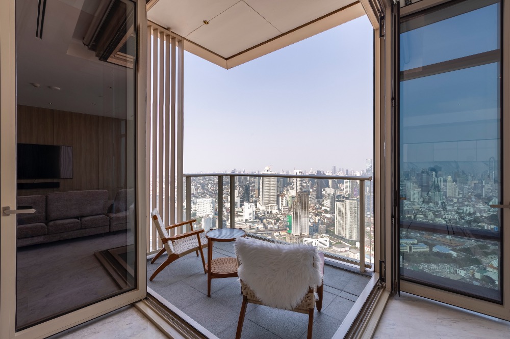 ให้เช่าคอนโดสาทร นราธิวาส : 🔑 พร้อมรับกุญแจ – เข้าอยู่ได้เลยวันนี้! 2 ห้องนอน ที่ Four Seasons Private Residences | ชั้น 57 | 133.08 ตร.ม. | 270,000 บาท/เดือน