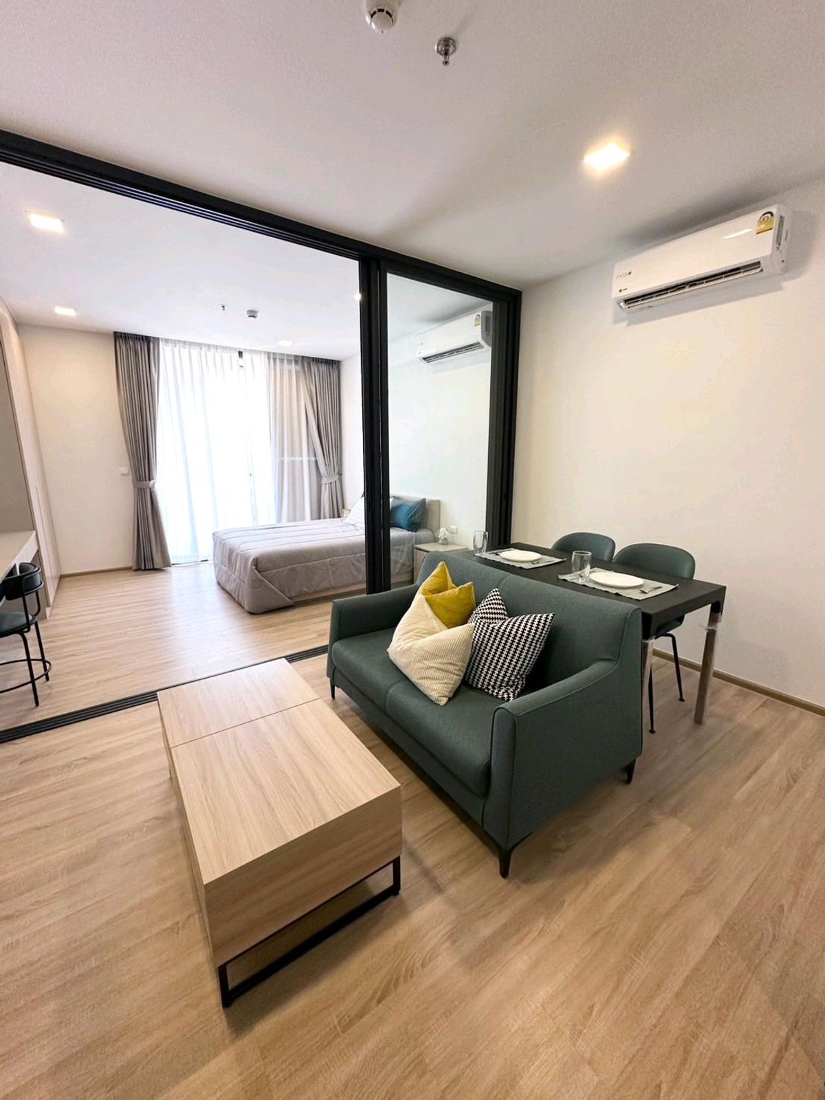 For SaleCondoRatchathewi,Phayathai : Urgent sale 💥 XT Phayathai 1 bedroom 42 sq m. Fully furnished, beautiful view, high floor, special price only 5.49 million baht ‼️