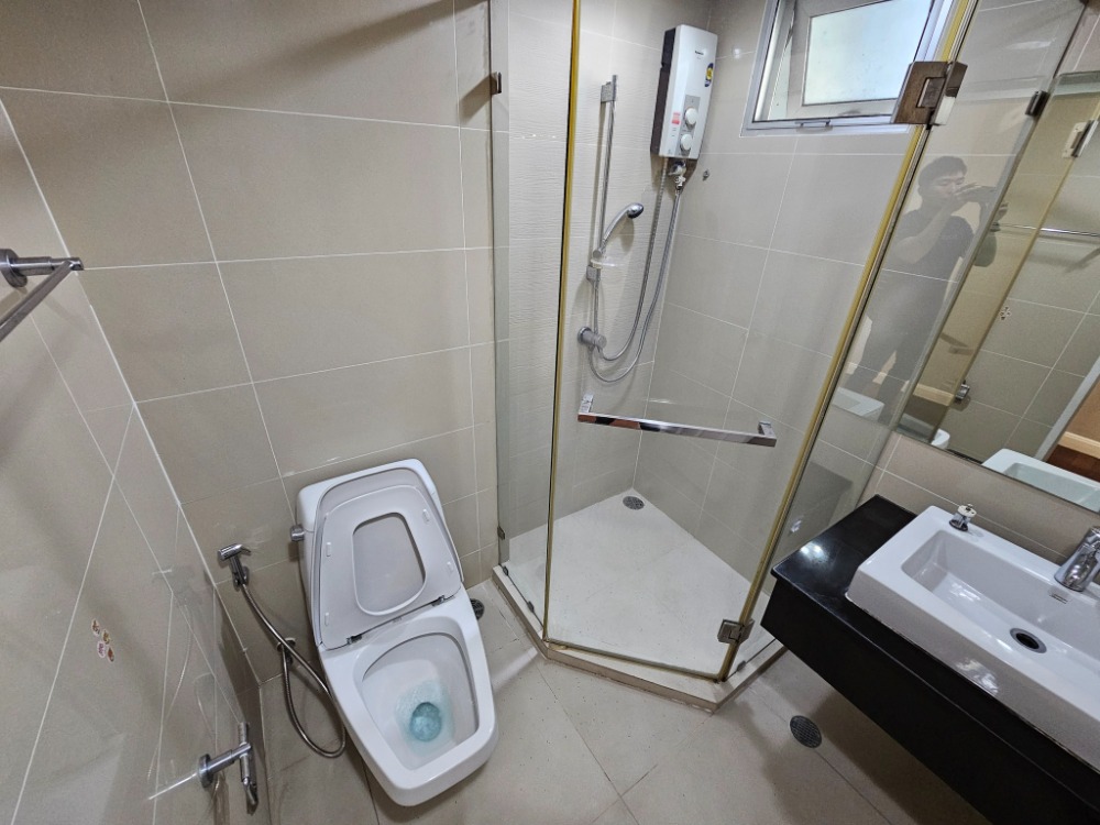 For RentCondoRama9, Petchburi, RCA : Belle Grand Rama 9 ， 2 Bed 2 Bath ， Rent 45,000 Baht