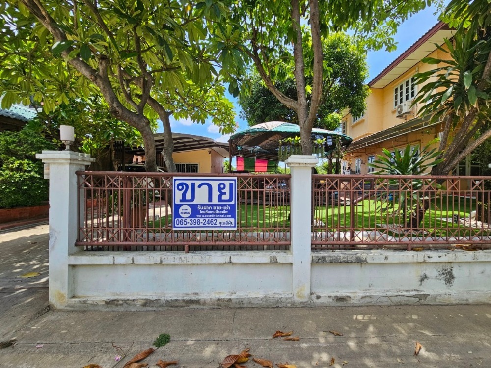 ขายบ้านเอกชัย บางบอน : ขาย บ้านเดี่ยว 2 หลัง 108.7 ตารางวา 5 ห้องนอน 3 ห้องน้ำ 5 ที่จอดรถ ถนนบางบอน 5 ซอย 7 ในหมู่บ้านภราดร แขวงบางบอนเหนือ เขตบางบอน กรุงเทพมหานคร