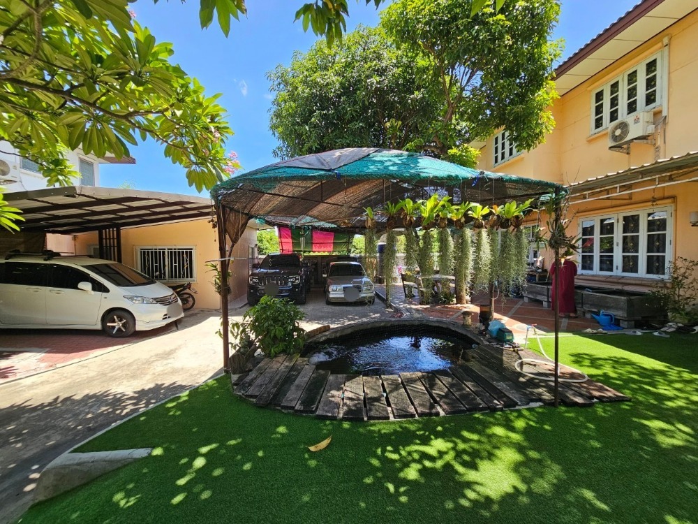 ขายบ้านเอกชัย บางบอน : ขาย บ้านเดี่ยว 2 หลัง 108.7 ตารางวา 5 ห้องนอน 3 ห้องน้ำ 5 ที่จอดรถ ถนนบางบอน 5 ซอย 7 ในหมู่บ้านภราดร แขวงบางบอนเหนือ เขตบางบอน กรุงเทพมหานคร