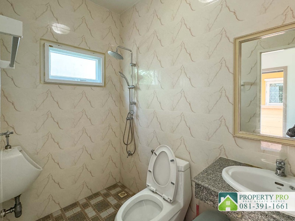 For SaleHousePathum Thani,Rangsit, Thammasat : House for Sale Baan Fah Piyarom Ingnatee Phase 4 Lam Luk Ka klong 6, Area 54 Sqw 3 bedroom near Triam Udom Suksa Pattanakarn Pathumthani School Kanchanaphisek Khlong Luang Rangsit : KT24S-009