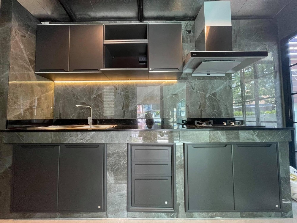 For SaleTownhomePattanakan, Srinakarin : 2-story townhouse for sale, Willette Light Pattanakarn 38, corner unit, fully furnished, ready to move in (N.1026)