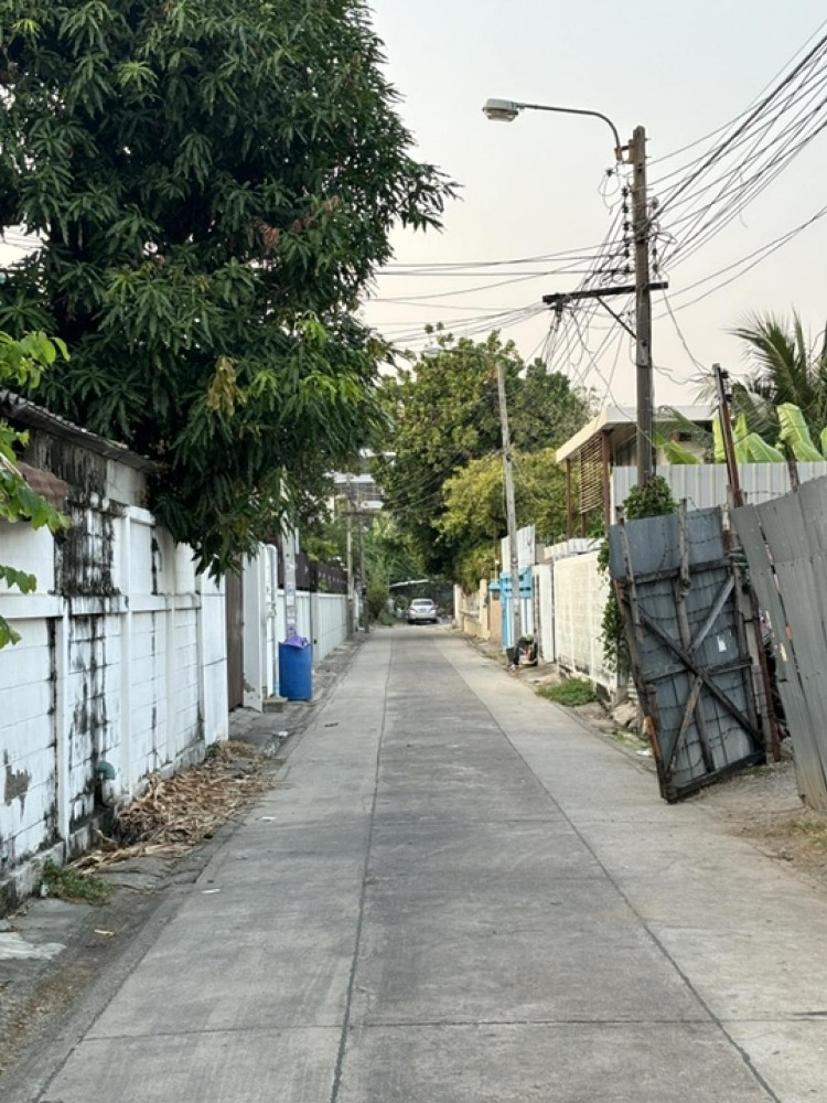 ขายที่ดินรัชดา ห้วยขวาง : ขายที่ดินเปล่าซอยรัชดา32 100ตารางวา (N.1028)