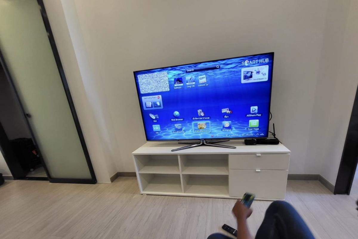 For RentCondoRama9, Petchburi, RCA : 195 one nine five asoke-rama9, available room, ready to move in, large room 36 sq m. Price only 25,000 baht, fully furnished 🏠🏠