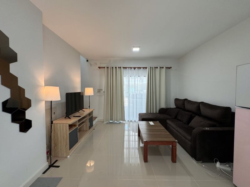 ให้เช่าคอนโดลาดกระบัง สุวรรณภูมิ : ให้เช่า พลีโน่ ทาวน์ ลาดกระบัง-ฉลองกรุง(บ้านใหม่)  395/443