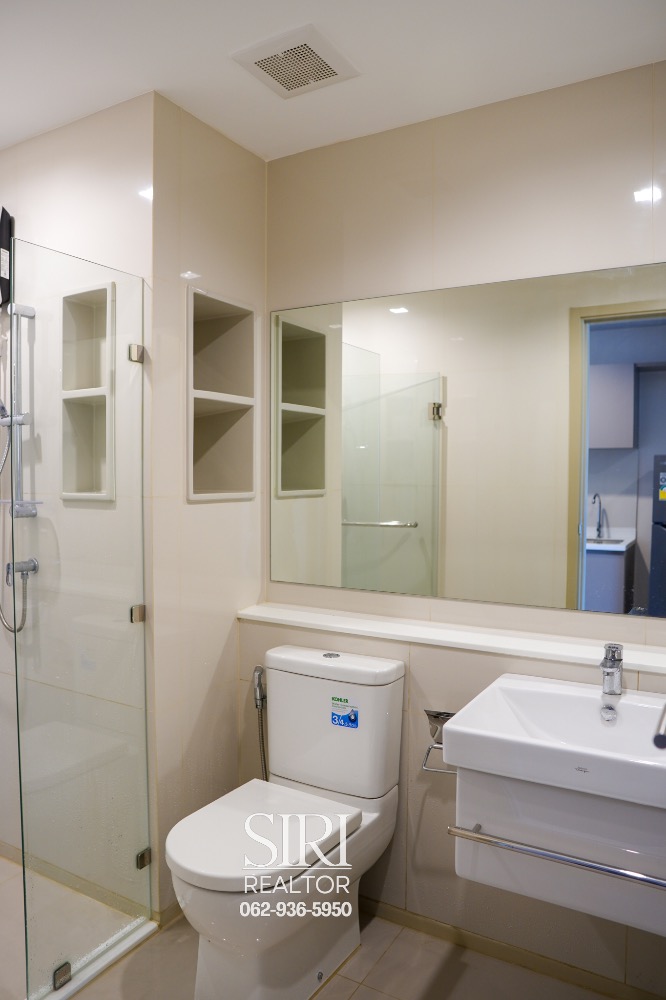 For SaleCondoLadprao, Central Ladprao : Life Ladprao, Building A, 40th floor, East side, Sale with tenant, Beautiful decoration