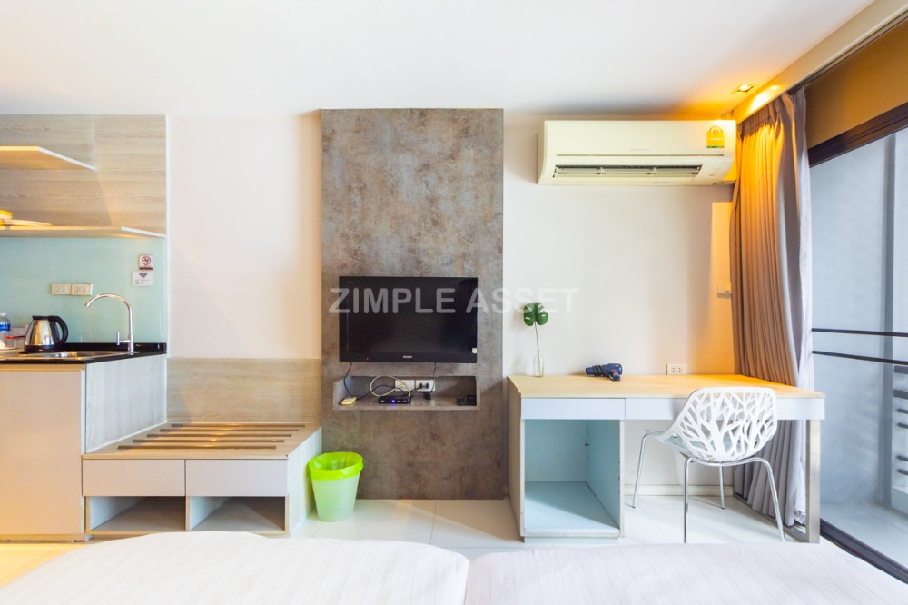 For RentSathorn, Narathiwat : Line @zimple_asset Serviced Apartment in Sathorn Full Furnished,300 m from BRT Arkhan Songkhro,1km from BTS Chong Nonsi