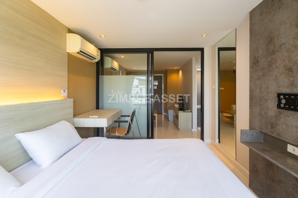 For RentSathorn, Narathiwat : Line @zimple_asset Serviced Apartment in Sathorn Full Furnished,300 m from BRT Arkhan Songkhro,1km from BTS Chong Nonsi