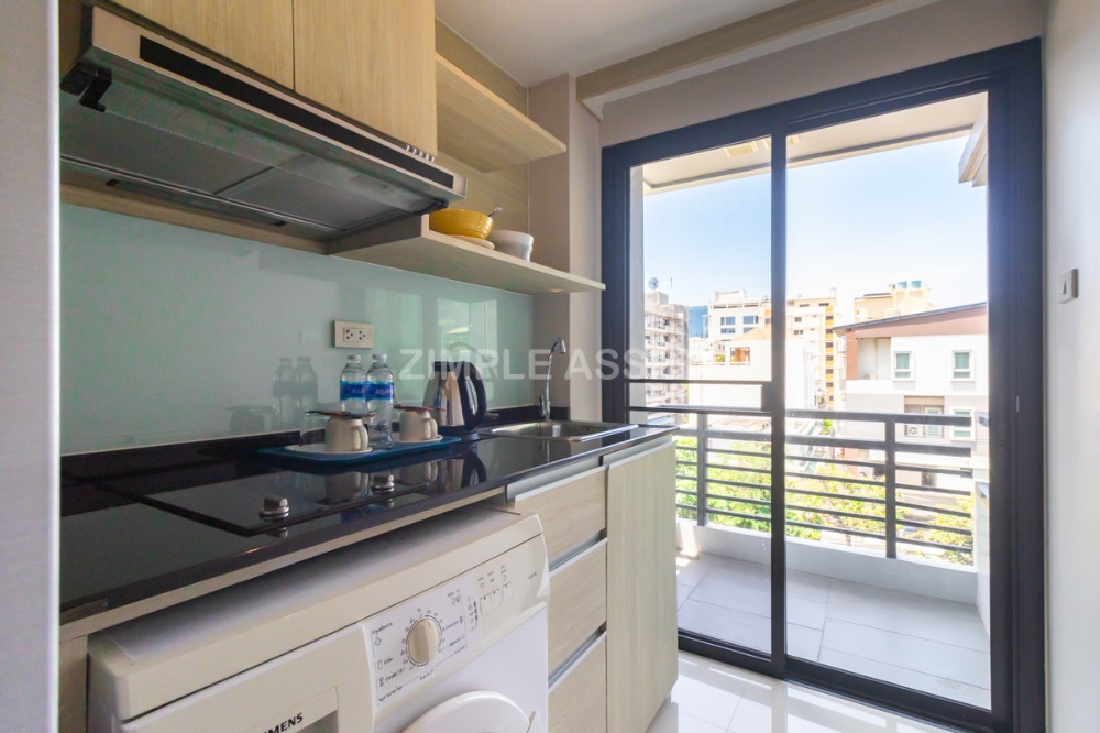 For RentSathorn, Narathiwat : Line @zimple_asset Serviced Apartment in Sathorn Full Furnished,300 m from BRT Arkhan Songkhro,1km from BTS Chong Nonsi