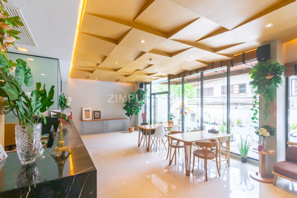 For RentSathorn, Narathiwat : Line @zimple_asset Serviced Apartment in Sathorn Full Furnished,300 m from BRT Arkhan Songkhro,1km from BTS Chong Nonsi