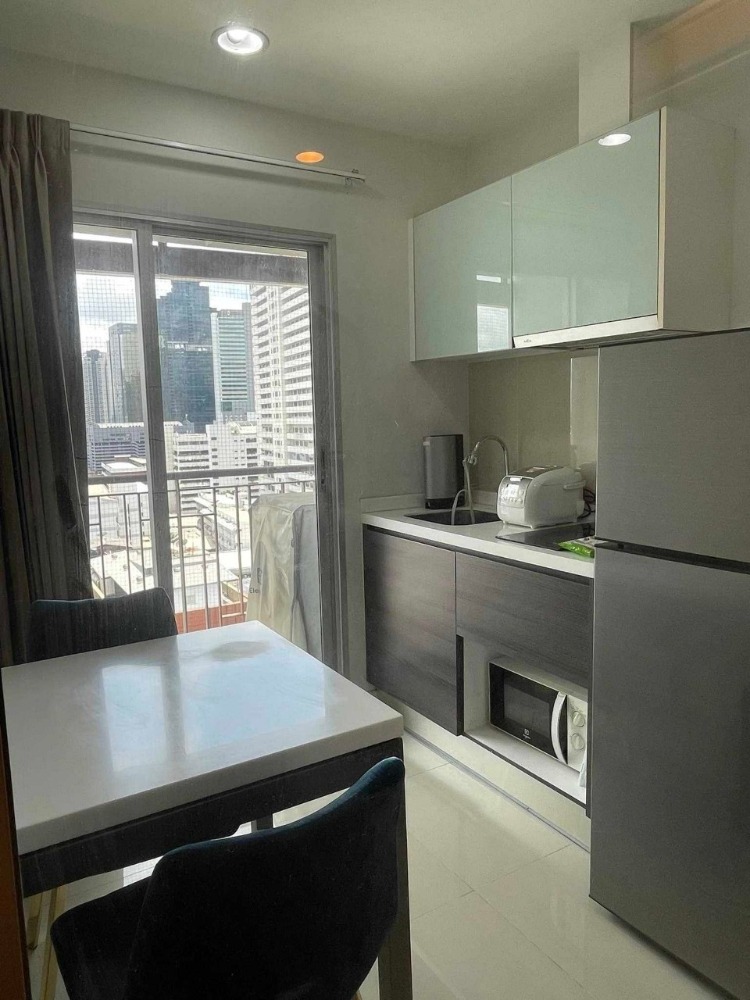 For RentCondoSathorn, Narathiwat : For Rent Centric Sathorn St Louis 1 bed 37 Sqm Fullyfurnish 20,000-