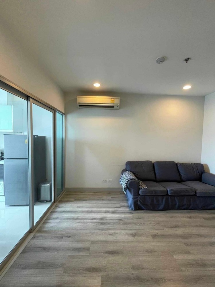 For RentCondoSathorn, Narathiwat : For Rent Centric Sathorn St Louis 1 bed 37 Sqm Fullyfurnish 20,000-