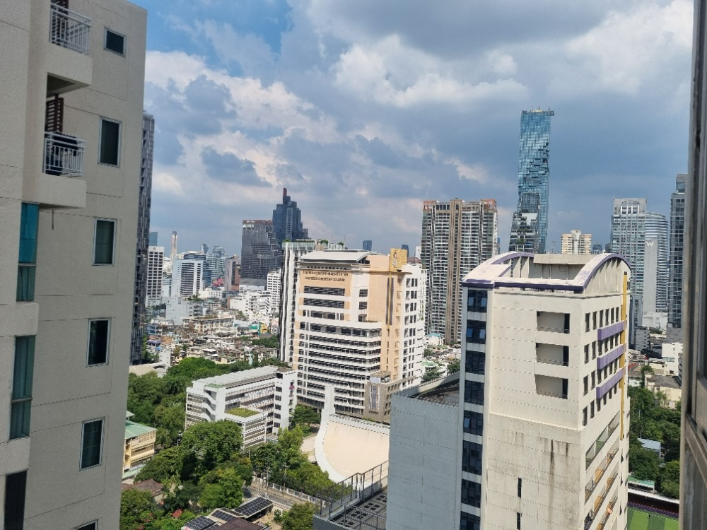 ขายคอนโดสาทร นราธิวาส : ✨ โอกาสทอง! เป็นเจ้าของยูนิตพิเศษ 4 ห้องนอน ใจกลางสาทร – Sathorn House ราคาดีที่สุด! ✨