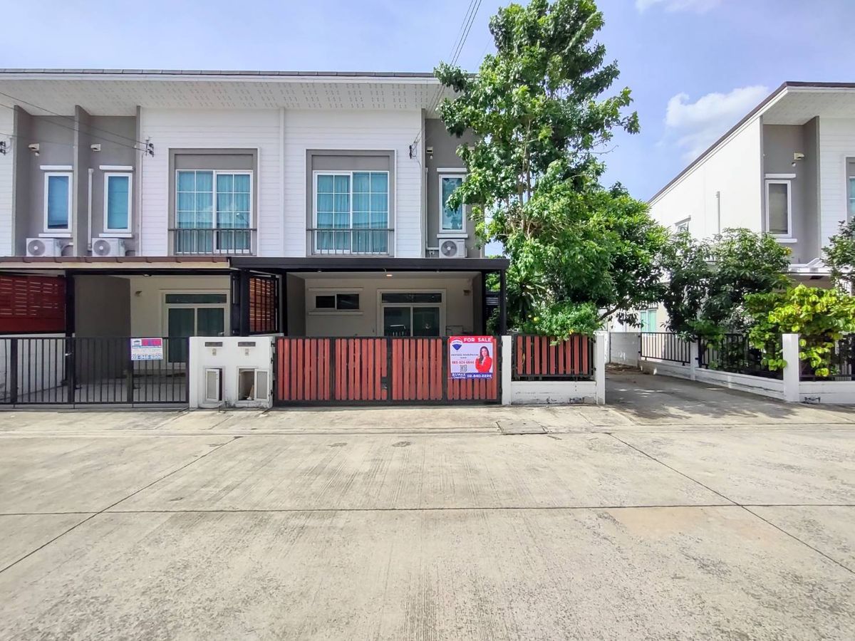 ขายทาวน์โฮมวิภาวดี ดอนเมือง หลักสี่ : ทาวน์โฮม 2 ชั้น กัสโต้ ดอนเมือง-สรงประภา หลังมุม ต่อเติมครบ บ้านสวยพร้อมอยู่ กู้ได้ 100%