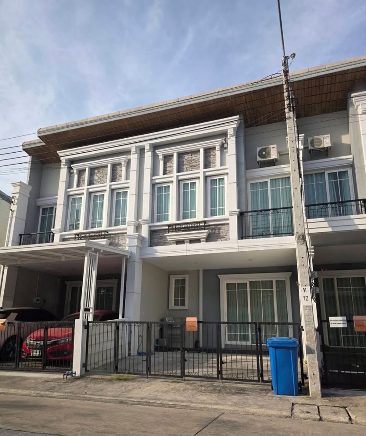 ให้เช่าบ้านเอกชัย บางบอน : ให้เช่า ทาวน์โฮม 2 ชั้น โกลเด้น ทาวน์ สาทร – กัลปพฤกษ์