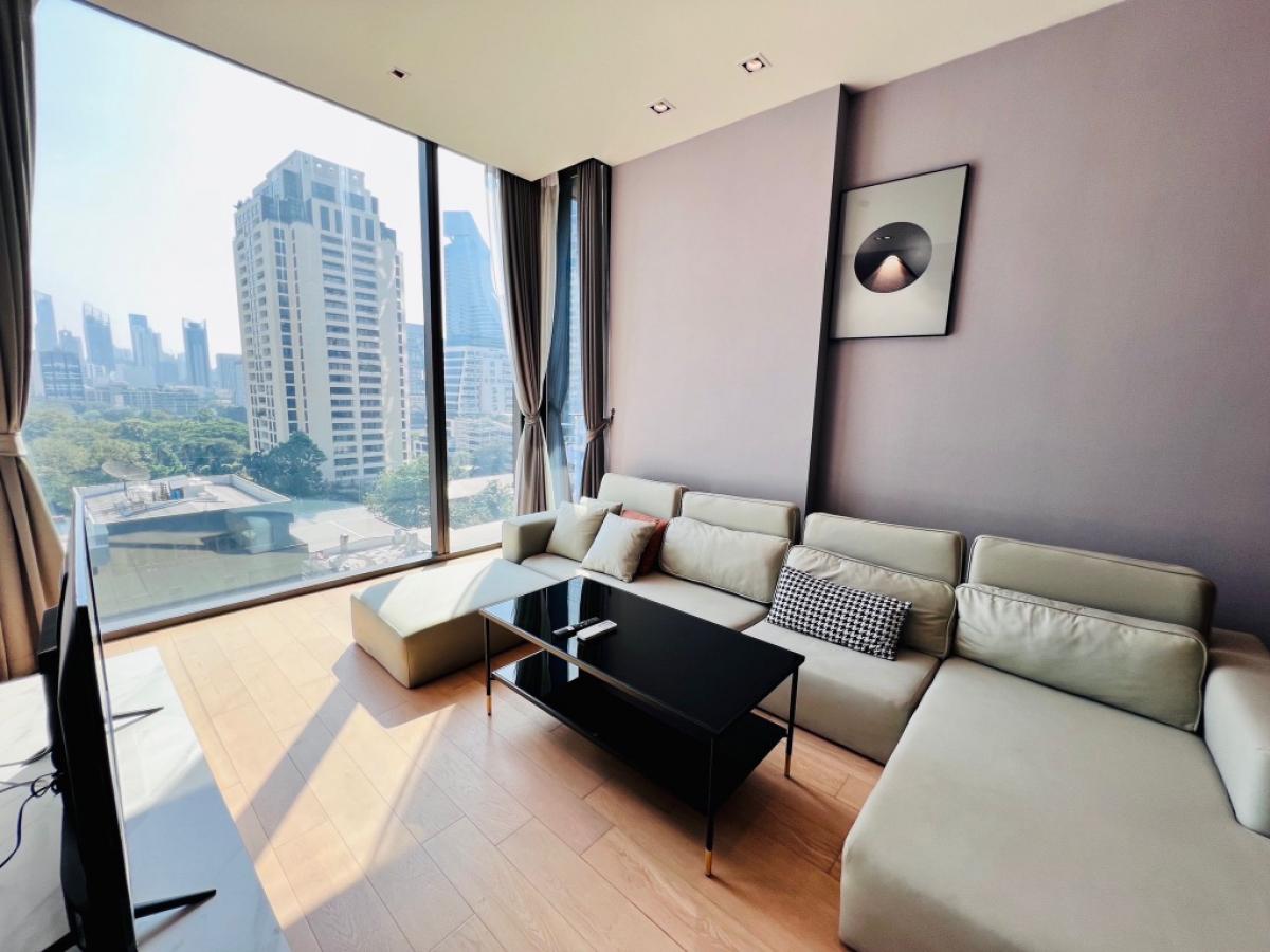 ให้เช่าคอนโดวิทยุ ชิดลม หลังสวน : (big unit 86 sqm) : 28 Chidlom. Nice décor , close to bts ChidlomType 2 beds. ….Sukhumvit Road