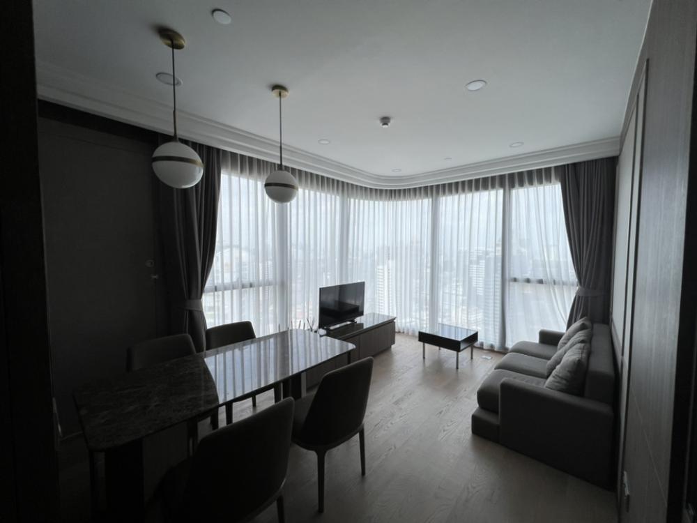 For RentCondoSiam Paragon ,Chulalongkorn,Samyan : Ashton Chula - Silom【𝐑𝐄𝐍𝐓】🔥Luxurious, modern style room with a spectacular view worth millions. Near MRT Samyan 🔥 Line Id: @hacondo
