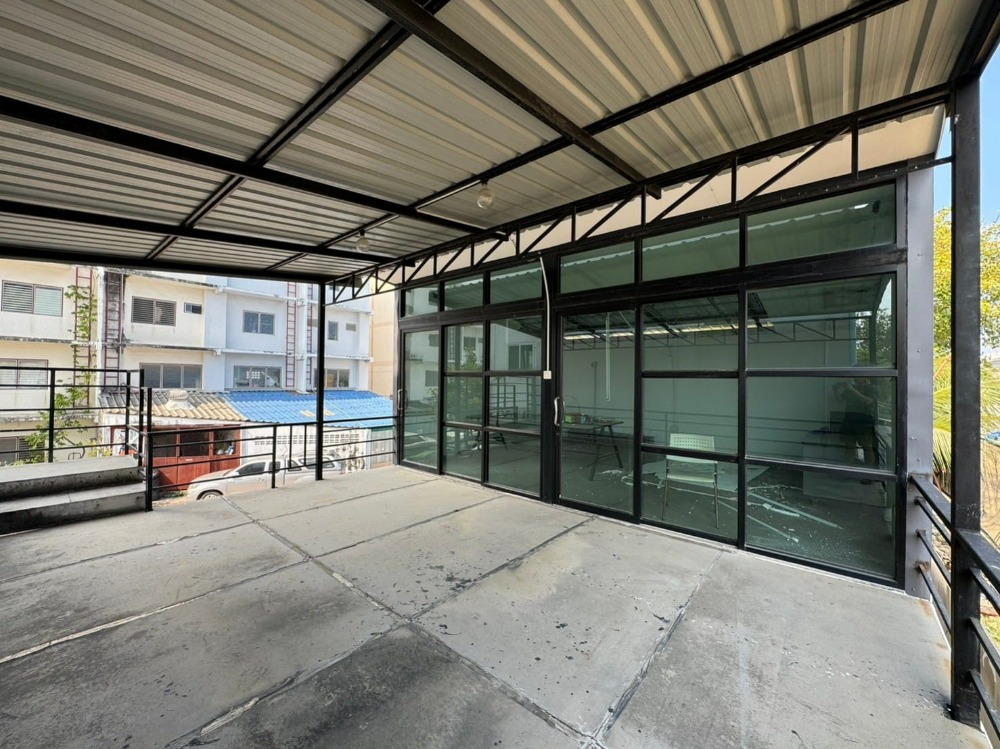 ขายโฮมออฟฟิศพัทยา บางแสน ชลบุรี สัตหีบ : ขาย โฮมออฟฟิต 3 ชั้น ใจกลางอมตะนคร ชลบุรี เนื้อที่ 105 ตร.วา พื้นที่ใช้สอย 675 ตร.เมตร ตกแต่งพร้อม ราคา 27 ลบ. *