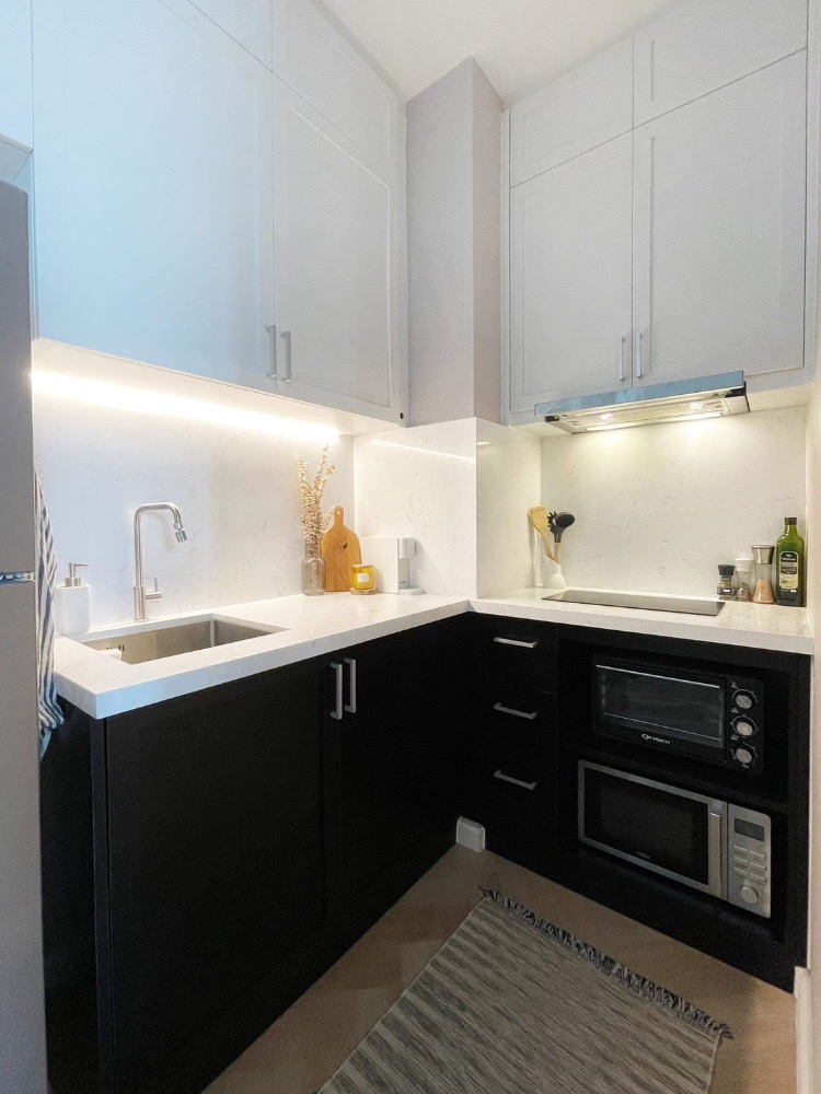 For RentCondoSathorn, Narathiwat : For rent ✨ Ivy Sathorn 10 ✨ complete furniture and electrical appliances. The entire room was newly renovated. Fully furnished, ready to move in