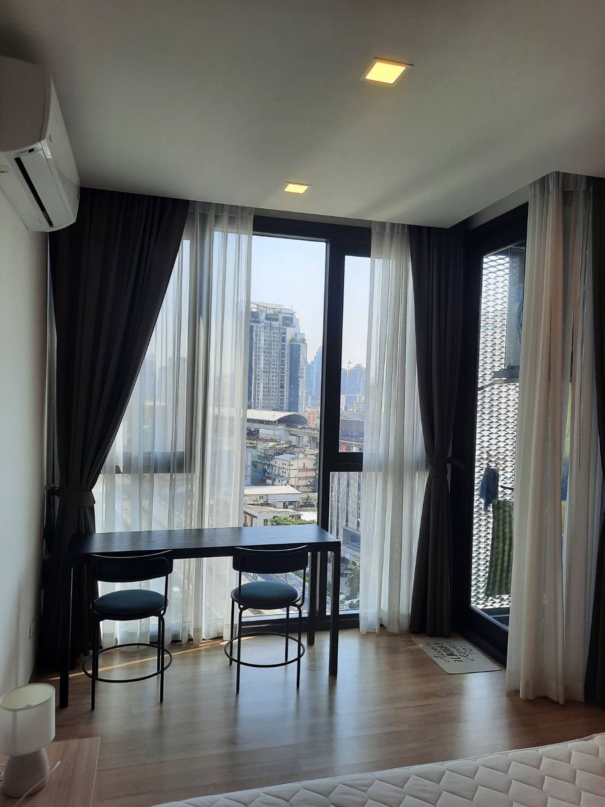 ให้เช่าคอนโดราชเทวี พญาไท : ✨️For rent✨️ 1ห้องนอน ขนาดใหญ่ ใกล้btsพญาไท tel. 0824453642แพท / line : patt1545
