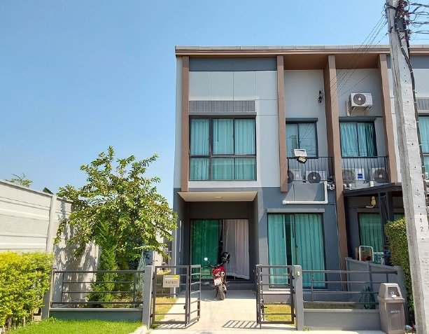 For SaleTownhomePattanakan, Srinakarin : For sale: Pleno Rama 9, Bangkok, Kreetha 2, 2-story townhouse, free transfer.