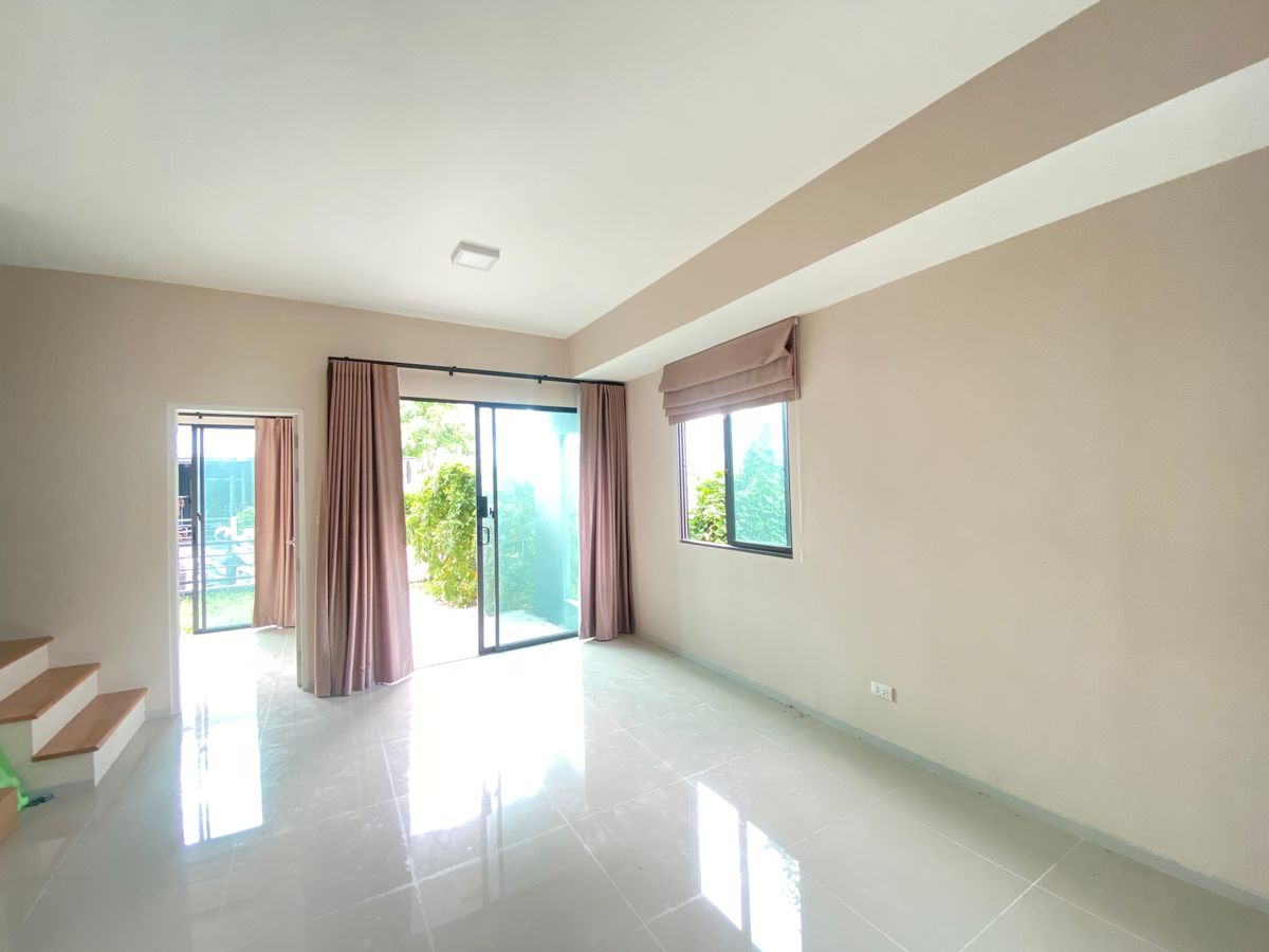 For SaleTownhomePattanakan, Srinakarin : For sale: Pleno Rama 9, Bangkok, Kreetha 2, 2-story townhouse, free transfer.