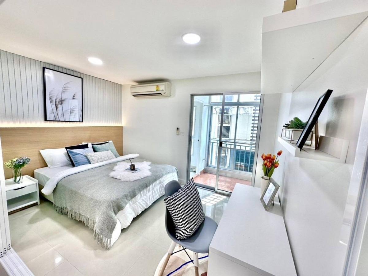 For SaleCondoBang Sue, Wong Sawang, Tao Pun : 🎉Special! Beautiful condo room, starting at a million baht, it really exists! ⟨⟨🏡Regent Home 6/1 Prachachuen⟩⟩ A condo that is decorated and perfectly matched with furniture. Transfer and move in immediately! 🛀Full facilities, near 🛒Shopping malls, BTS st
