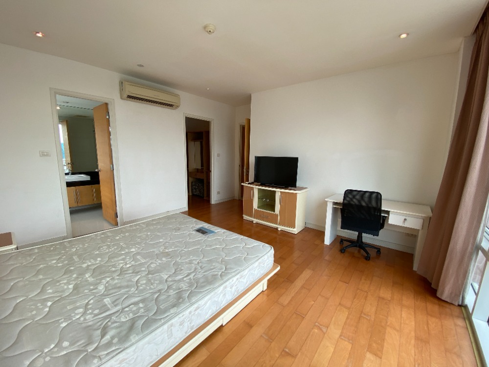 ให้เช่าคอนโดสุขุมวิท อโศก ทองหล่อ : Fullerton Sukhumvit 59 for rent 132sqm 3beds 3baths 80,000 per month