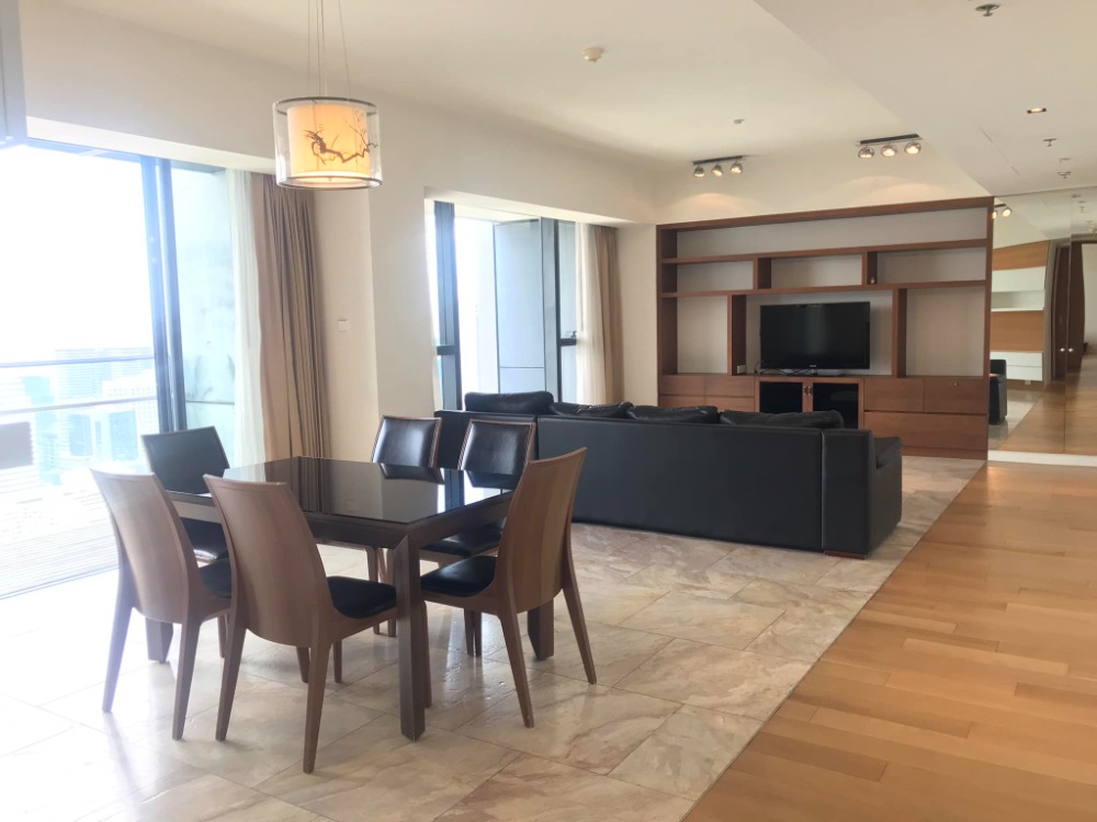 ให้เช่าคอนโดสาทร นราธิวาส : 🔥 ให้เช่าคอนโดหรู The Met สาทร / Luxurious Condo for Rent at The Met Sathon 🔥