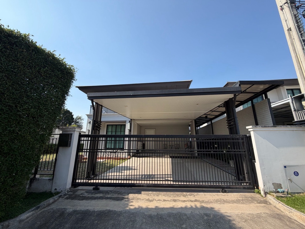 For RentHousePattanakan, Srinakarin : 🏠 For rent, 2-storey detached house, corner house, large area 🏠 Setthasiri Pattanakarn: Setthasiri Pattanakarn