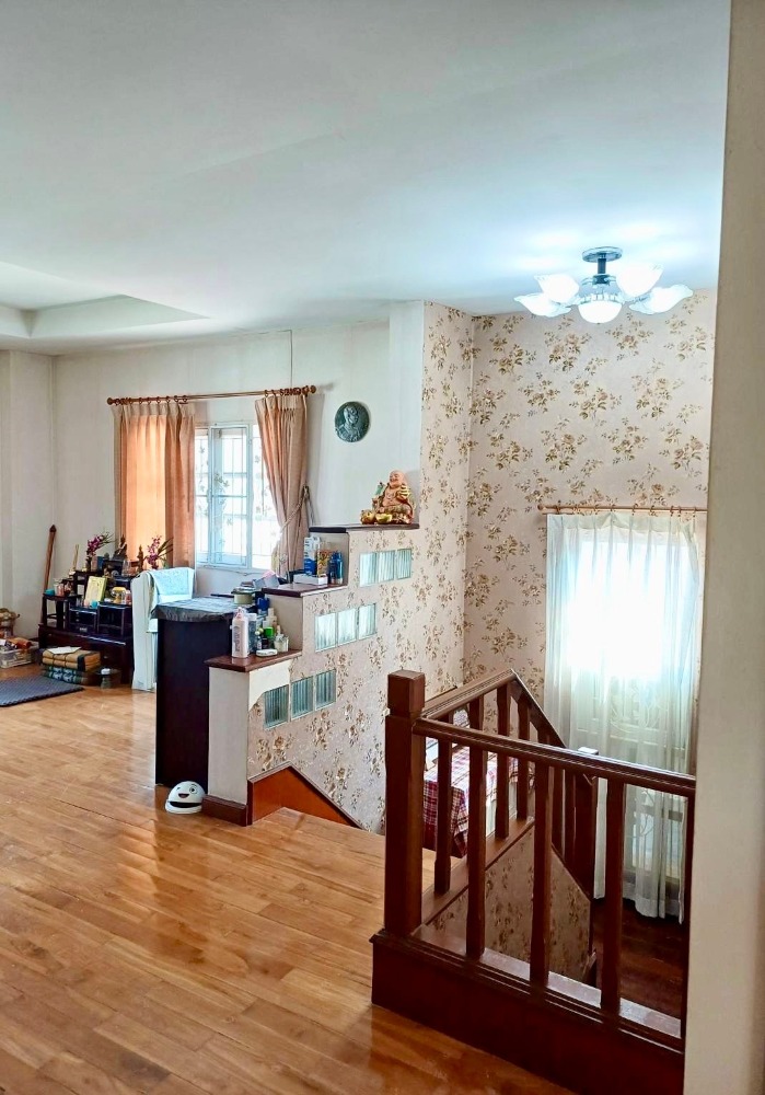 ขายบ้านปทุมธานี รังสิต ธรรมศาสตร์ : ขายบ้านเดี่ยว 2 ชั้น หลังมุมพร้อมบ้านน๊อคดาวน์ เสนา แกรนด์โฮม ขนาด 75 ตารางวา ต.บางพูน อ.เมืองปทุมธานี จ.ปทุมธานี