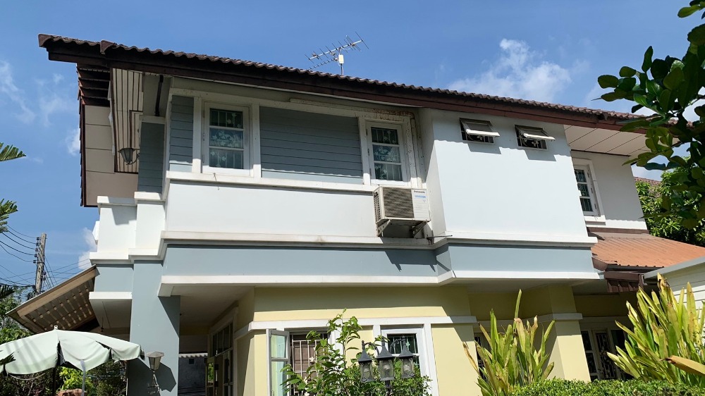 ขายบ้านปทุมธานี รังสิต ธรรมศาสตร์ : ขายบ้านเดี่ยว 2 ชั้น หลังมุมพร้อมบ้านน๊อคดาวน์ เสนา แกรนด์โฮม ขนาด 75 ตารางวา ต.บางพูน อ.เมืองปทุมธานี จ.ปทุมธานี