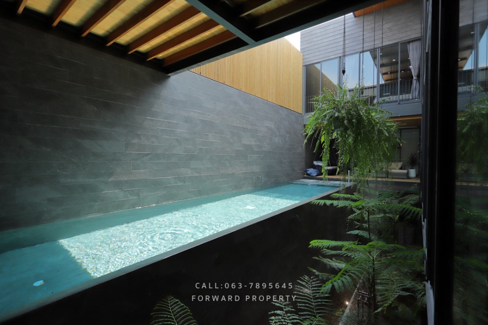 ขายบ้านบางนา แบริ่ง ลาซาล : ขายบ้านเดี่ยว   Modern & Super Luxury  สูง 3 ชั้น ติดMEGA BANGNA  96.3 ตารางวา 650 ตารางเมตร ราคา  79 ล้านบาท