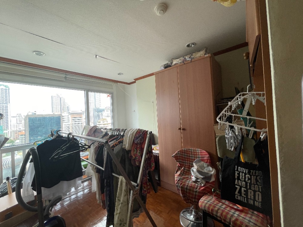 ขายคอนโดสีลม ศาลาแดง บางรัก : Silom Suite Room for Sell (BTS Saint Louise)