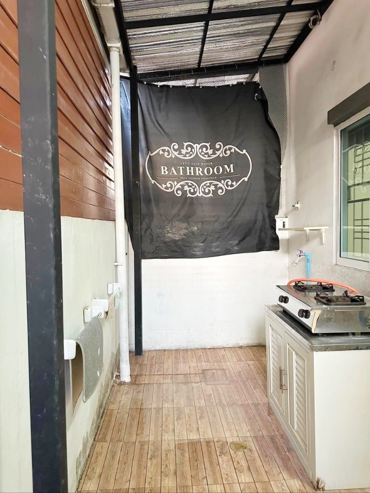 For SaleHouseVipawadee, Don Mueang, Lak Si : Townhome for sale, Lio Nov, Don Mueang-Chaengwattana, 2 floors, 17.1 sqw., 3 bedrooms, 2 bathrooms, with extension..