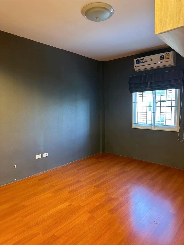 For SaleHouseVipawadee, Don Mueang, Lak Si : Townhome for sale, Lio Nov, Don Mueang-Chaengwattana, 2 floors, 17.1 sqw., 3 bedrooms, 2 bathrooms, with extension..