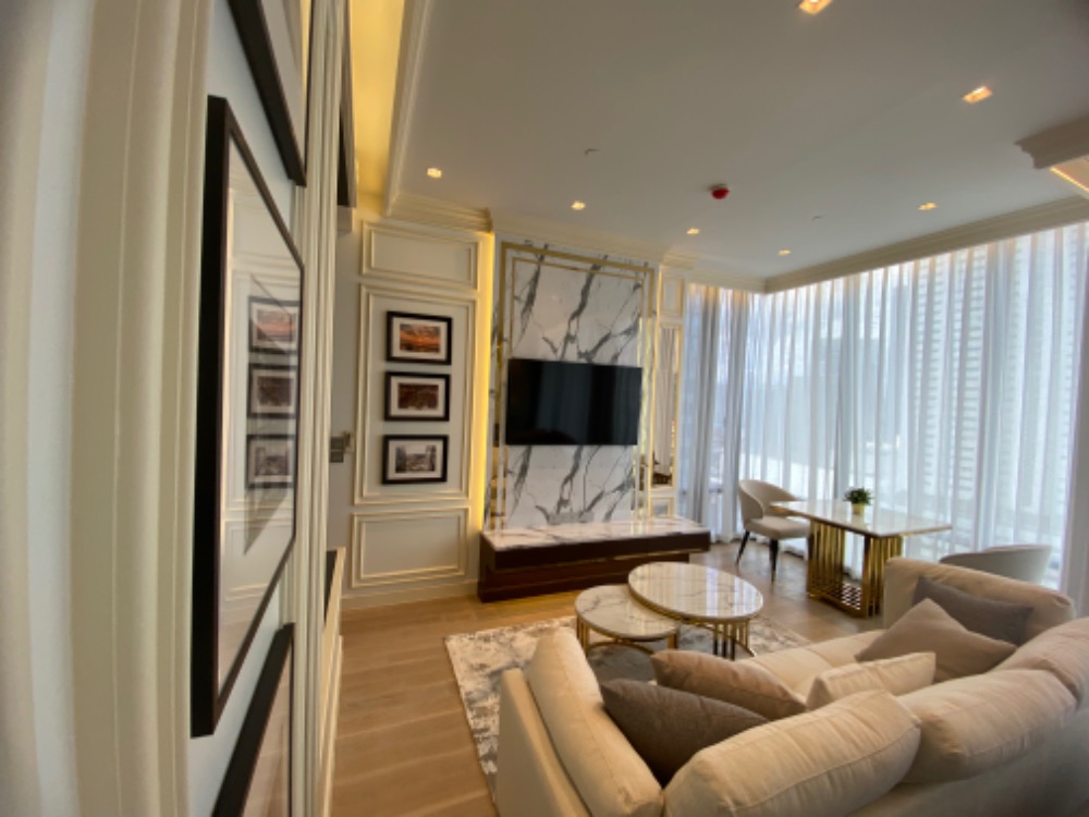 ขายคอนโดสีลม ศาลาแดง บางรัก : Ashton Silom【𝐒𝐄𝐋𝐋 & 𝐑𝐄𝐍𝐓】🔥ห้ามพลาด! ห้องสุดหรู กว้างมาก ใจกลางเมือง เฟอร์นิเจอร์ครบครัน  ส่วนกลางจัดเต็ม ใกล้ BTS ช่องนนทรี รีบทักเลย!!🔥 ติดต่อไลน์ไอดี: @hacondo