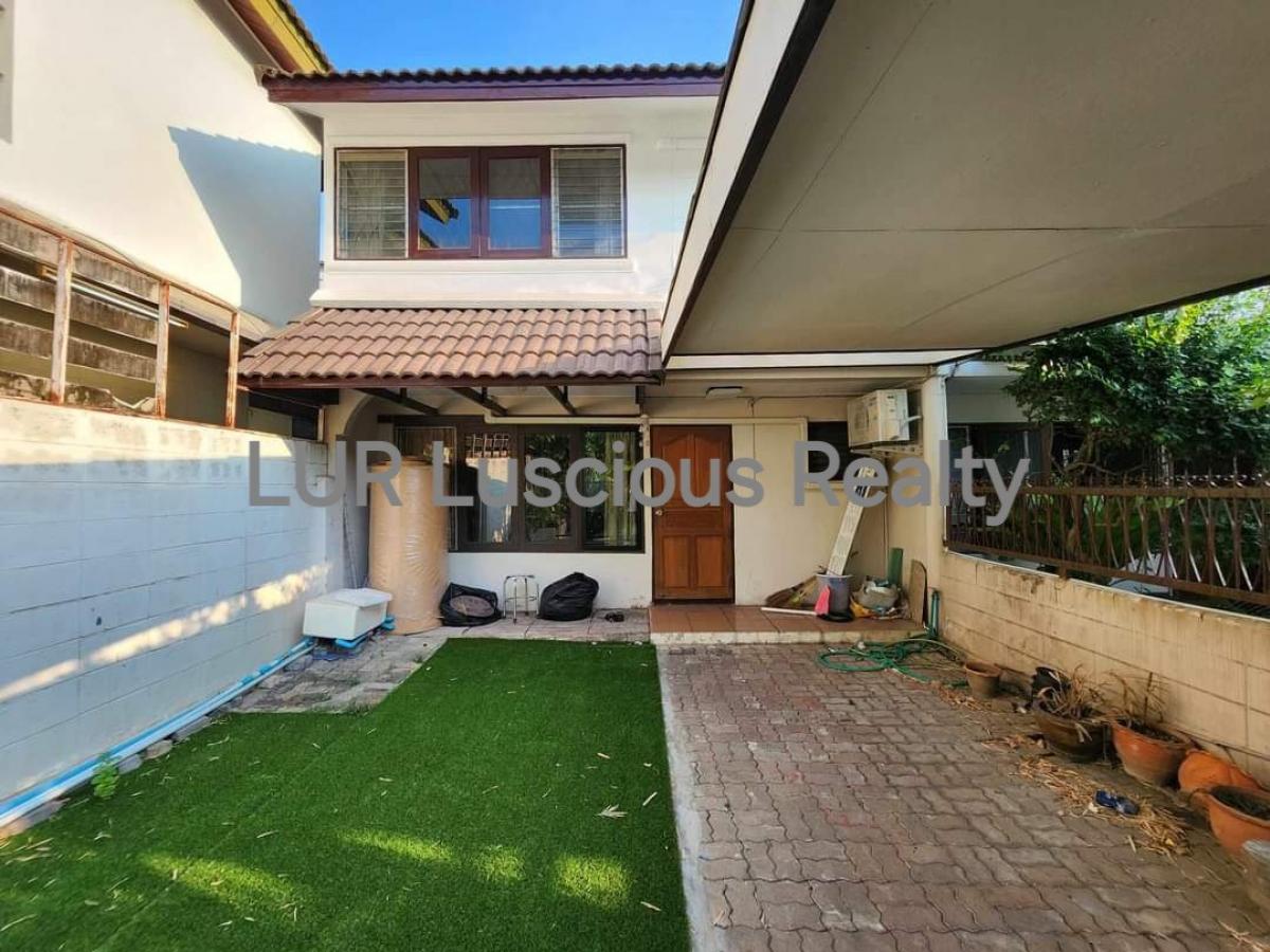 For RentTownhomeOnnut, Udomsuk : Pet friendly Corner unit Townhouse House near BTS Onnut ของหายาก Rare item🔥เ.ช่า นะจ๊ะ 28 29k เอง3 นอน