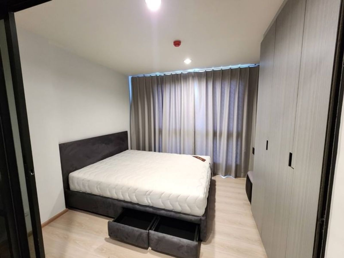 For RentCondoRama9, Petchburi, RCA : 🔥13,000🔥 𝐑𝐢𝐬𝐞 𝐑𝐚𝐦𝐚 𝟗 | ไรส์ พระราม9 (ว่าง 1 มี.ค.)  📌ใกล้ APLรามคำแหง เครื่องใช้ไฟฟ้าครบ!!🙏สนใจทัก 𝙇𝙄𝙉𝙀 มานะคะ (ตอบไวมาก)​📱 : รหัสทรัพย์ ​6801-2306 📱 : ไอดีไลน์ : @bbcondo88