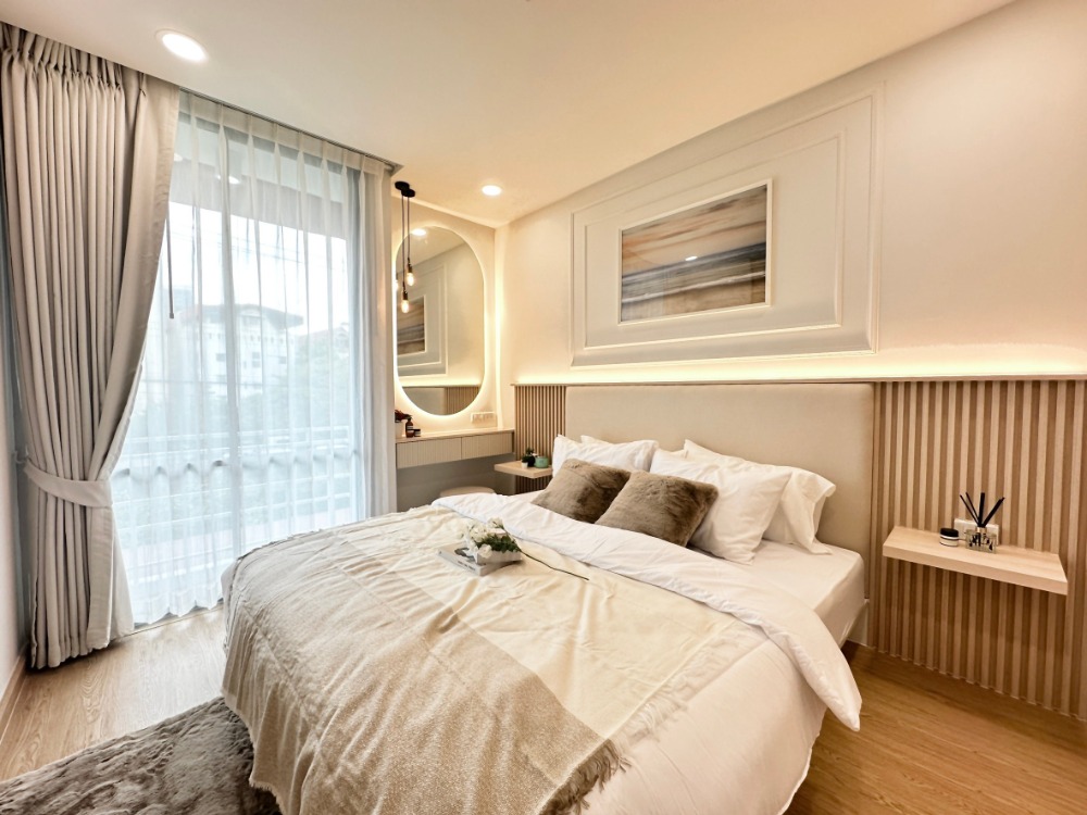 For SaleCondoPattanakan, Srinakarin : 💖 The new room is very beautiful. Free to transfer everything. 💖 Come and see before making a decision. Is a room that matches everyone 🌟