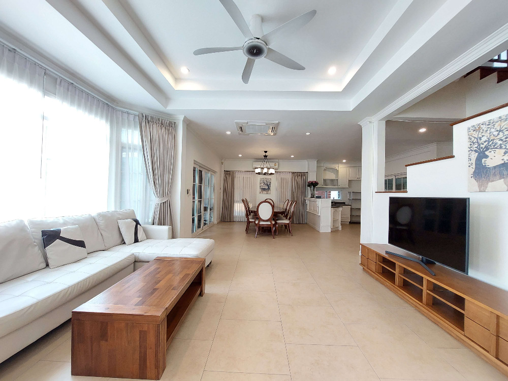 ขายบ้านพัฒนาการ ศรีนครินทร์ : นันทวันสวนหลวง ร.9 เนื้อที่ 141 ตารางวา หลังมุม เงียบสงบ บ้านหน้าสวน เป็นส่วนตัว