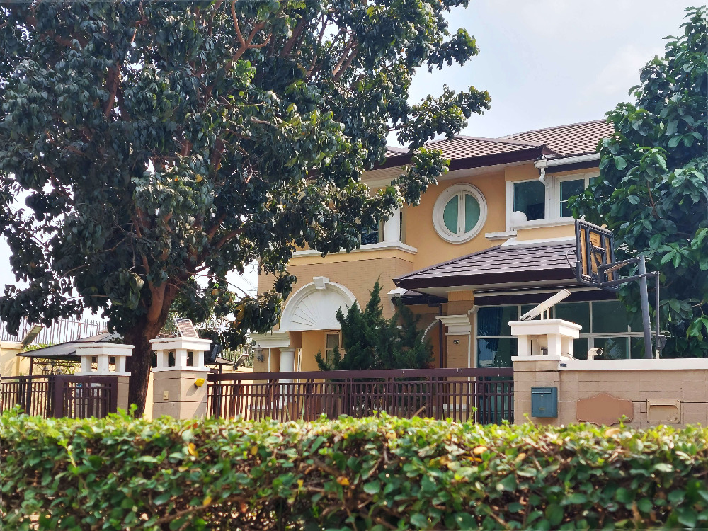 ขายบ้านพัฒนาการ ศรีนครินทร์ : นันทวันสวนหลวง ร.9 เนื้อที่ 141 ตารางวา หลังมุม เงียบสงบ บ้านหน้าสวน เป็นส่วนตัว