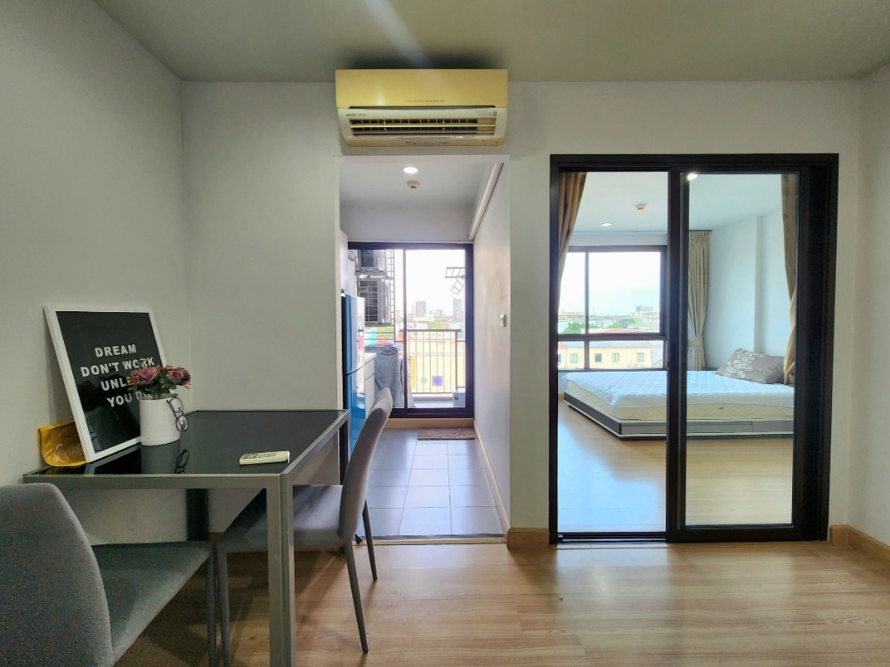 For RentCondoBangna, Bearing, Lasalle : Status as per the cover photo**Room available, east side, 8th floor, topmost, private**For rent, The Niche Mono Bangna, Phase 1, Building B, ready to move in, ready to view.