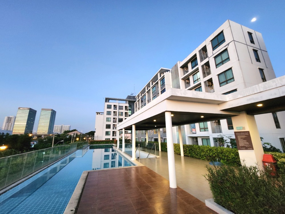 For RentCondoBangna, Bearing, Lasalle : Status as per the cover photo**Room available, east side, 8th floor, topmost, private**For rent, The Niche Mono Bangna, Phase 1, Building B, ready to move in, ready to view.