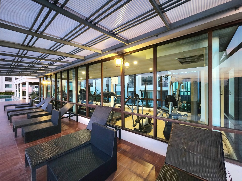 For RentCondoBangna, Bearing, Lasalle : Status as per the cover photo**Room available, east side, 8th floor, topmost, private**For rent, The Niche Mono Bangna, Phase 1, Building B, ready to move in, ready to view.