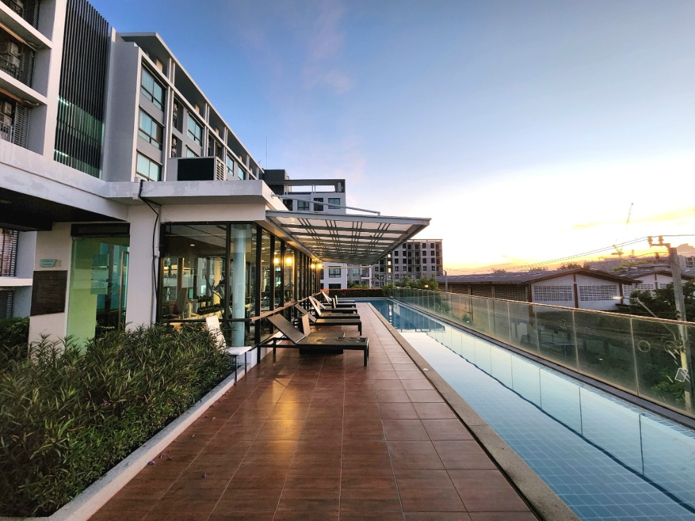 For RentCondoBangna, Bearing, Lasalle : Status as per the cover photo**Room available, east side, 8th floor, topmost, private**For rent, The Niche Mono Bangna, Phase 1, Building B, ready to move in, ready to view.