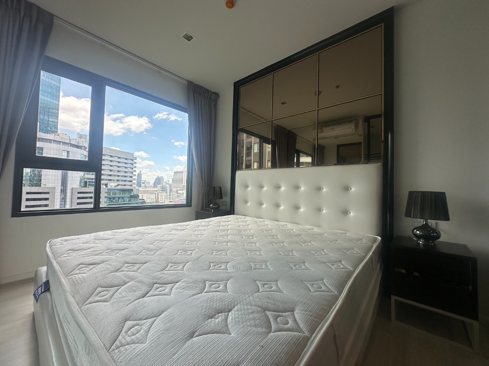 For RentCondoWitthayu, Chidlom, Langsuan, Ploenchit : FOR RENT : Life One Wireless Life One Wireless ((BTS Phloen Chit ))AS-02 Line : @condo66