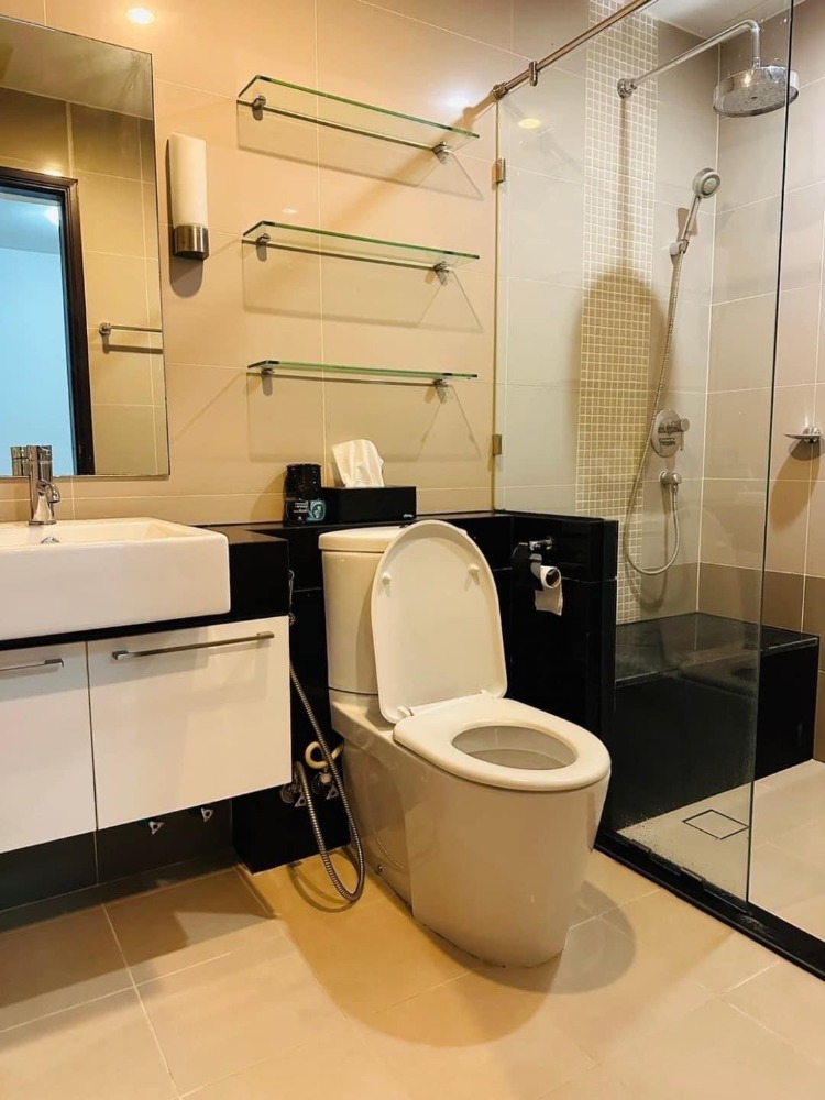 For RentCondoWongwianyai, Charoennakor : ✅ SRRS106 ✅ Line : @p2nproperty