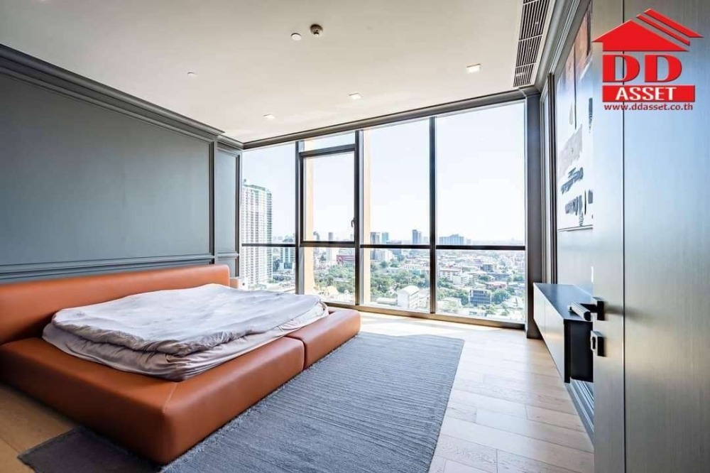 ขายคอนโดสุขุมวิท อโศก ทองหล่อ : For Sale The Monument Thonglor ขาย เดอะ โมนูเมนต์ ทองหล่อ คอนโดหรู ตึกสูงที่สุดในซอยทองหล่อ จากแสนสิริ Code :  C8155